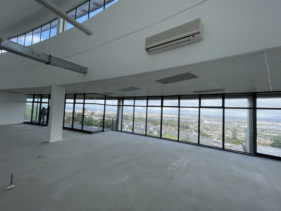Commercial Property for Sale in Uitzicht Western Cape